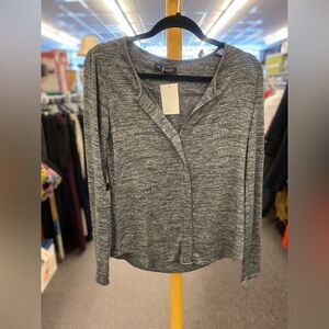 Banana Republic Ladies Small Gray Long Sleeve